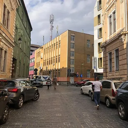 Joy Sadoveanu 1&2 Lägenhet