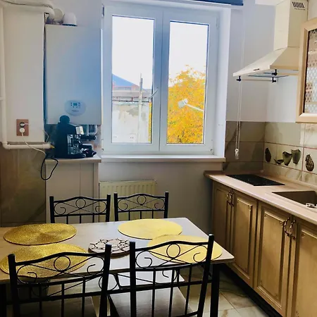 Apartment Joy Sadoveanu 1&2 *