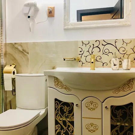 Apartment Joy Sadoveanu 1&2 *