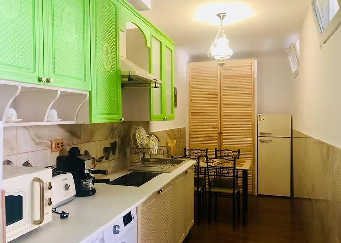 Joy Sadoveanu 1&2 Braşov